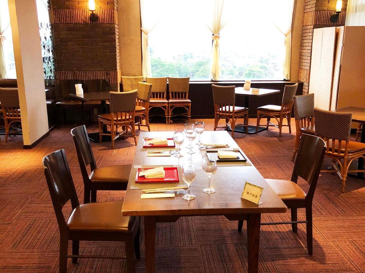 Hotel King Izumi  Bagian luar foto